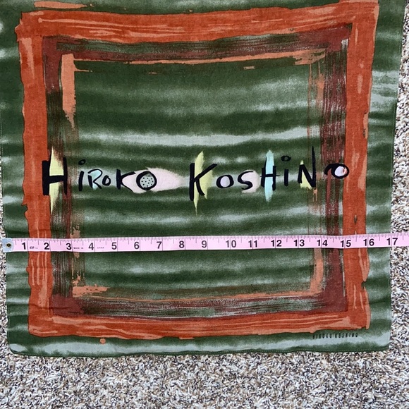 Hiroko Koshino vintage scarf handkerchief pocket square - Picture 3 of 3